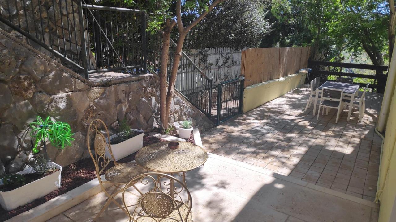 אחת ויחידה - One & Only Apartment Maalot Tarshiha Exterior photo